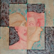 Volti frammentati con capelli rossi sopra motivi astratti che alternano onde verdi e mosaico terroso; composizione strutturale di Roberto Giangori.