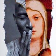 Collage contemporaneo con metà volto fotografico in bianco e nero e metà ritratto rinascimentale a colori uniti da bordo strappato.