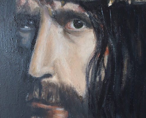 Ritratto espressionista di Cristo con corona di spine, realizzato a olio su tela, caratterizzato da forti contrasti chiaroscurali e da uno sguardo intenso che emerge da un fondo scuro.