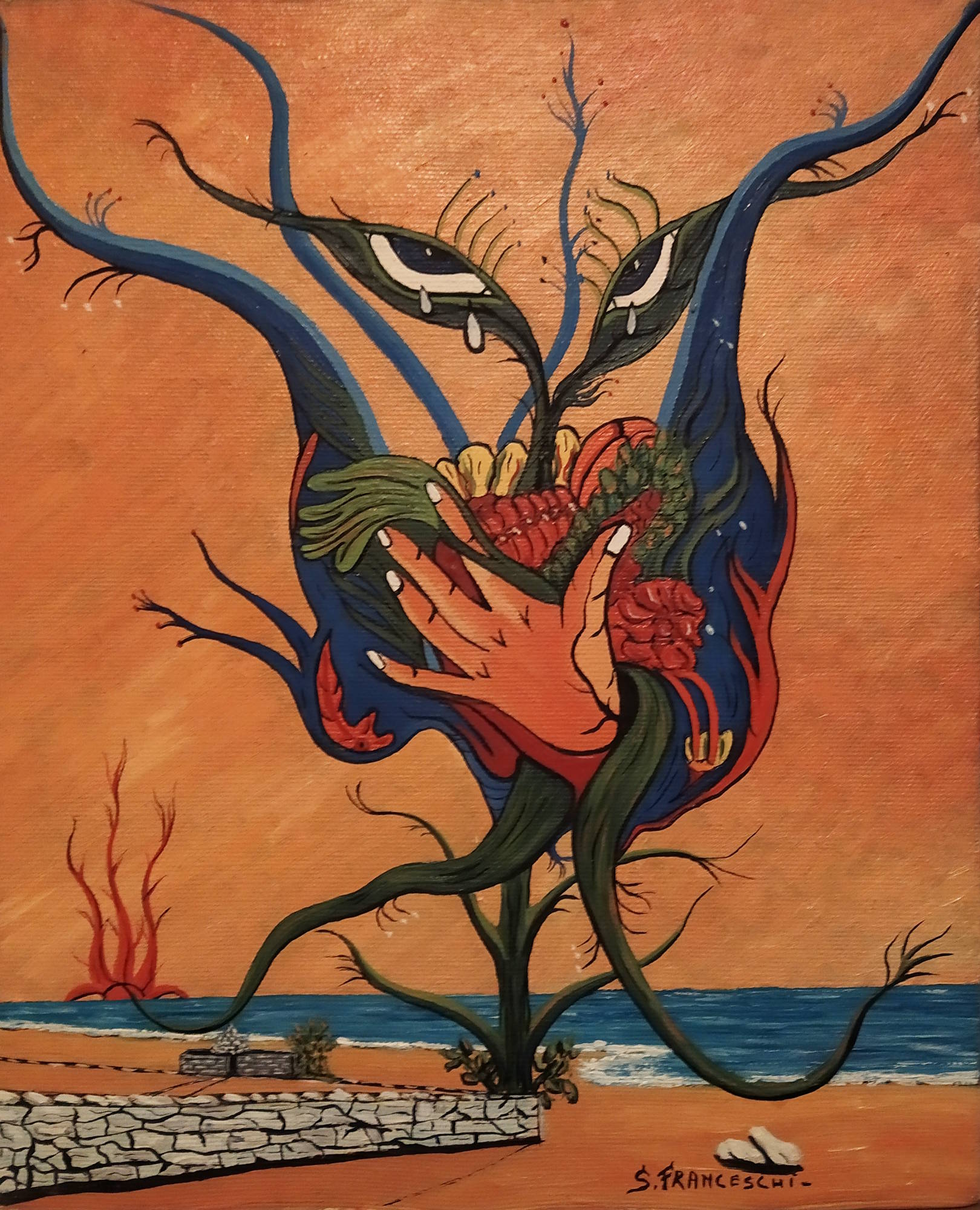 Dipinto surreale di Sergio Franceschi intitolato "Carezza alata". Una creatura vegetale blu con due occhi piangenti sorge da una spiaggia. Al centro, una mano stringe elementi organici rossi. Sullo sfondo il mare e un cielo arancione con un fuoco a sinistra.